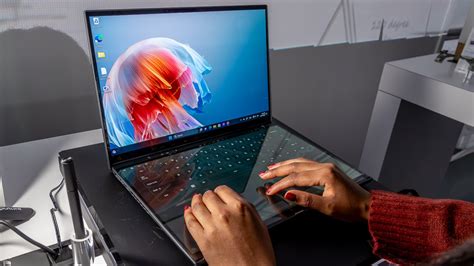 Ces Asus Zenbook Duo Is A Gnarly Dual Display Monstrosity With A