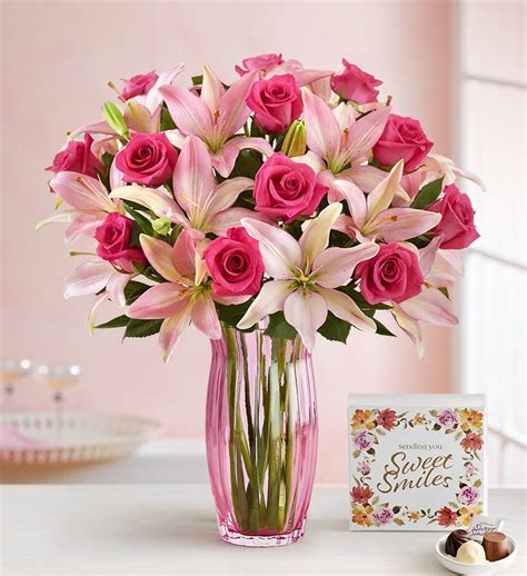 Pink Roses & Lilies Bouquet with Chic Vase | 1800Flowers