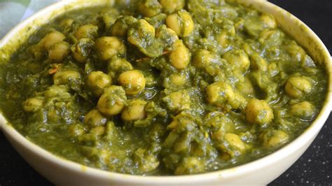 Chole Palak Chana Palak Chickpeas In Spinach Gravy Recipe Youtube