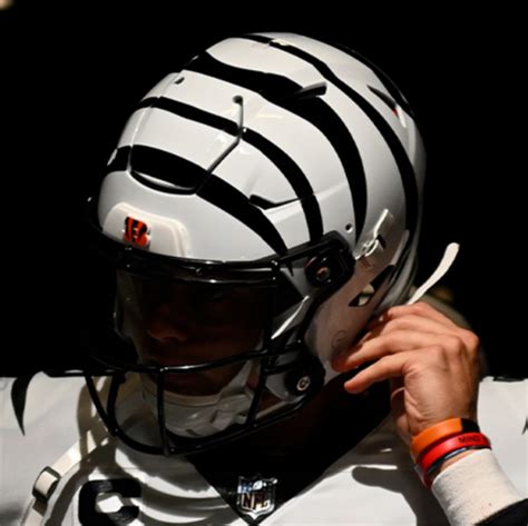 Cincinnati - HELMET HISTORY