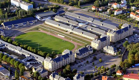 Universite Metz En La Cavalerie Devenait Le Campus Bridoux