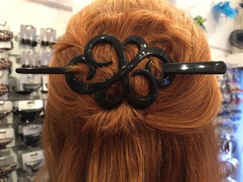 Stick Barrette: How To Master The Style - Tegen