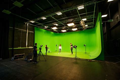 Pin By Sarah Davis On 704 Film Studio Chroma Key Green Screen