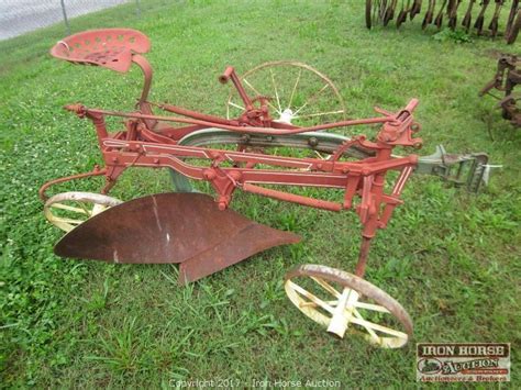 Iron Horse Auction Auction Construction Farm And Shop Equipment And