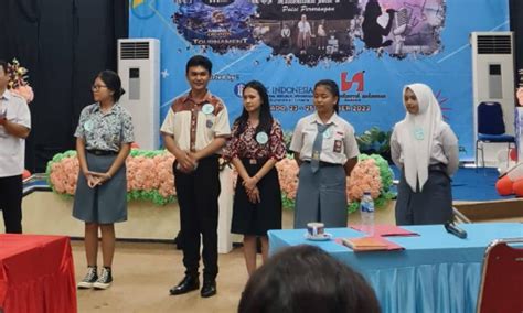 SMAN 7 Manado Sabet Juara 1 Lomba Bintang Vokalia Di RRI Website