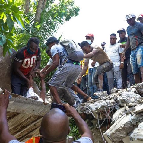 Al Menos A 227 Los Muertos A Causa Del Terremoto En Haití