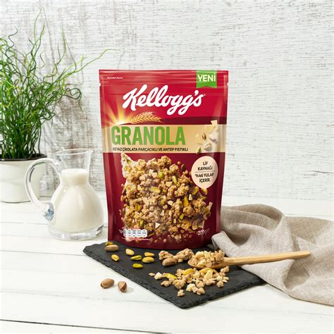 Kellogg S Granola Beyaz Ikolata Par Ac Kl Ve Antep Fiyat