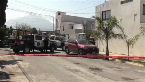 Mujer Dispara En Nuevo León Y Se Atrinchera En Su Casa