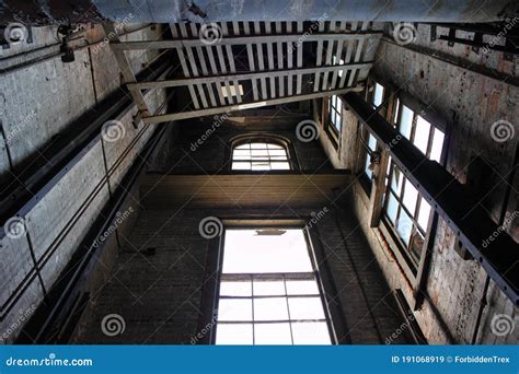 Abandoned Industrial Elevator Shaft Stock Image Image Of Trex 1900s