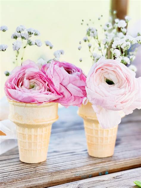 Ice Cream Cone Centerpieces