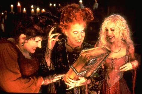 You Need To See What Dani Allison And Max From Hocus Pocus Look Like