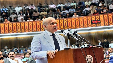 Pml N Chief Shehbaz Sharif Takes Oath As Rd Prime Minister Of