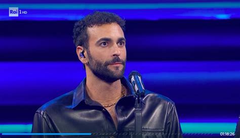 Marco Mengoni In Gara A Sanremo VareseNews Foto