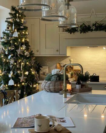 How To Give Your Kitchen Some Christmas Touches Talkdecor