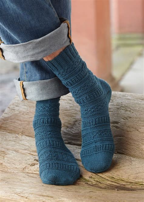 easy socks knitting patterns Archives - Knitting Bee (10 free knitting ...