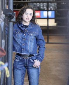 8 Hot Sexy Chevel Shepherd Bikini Pics