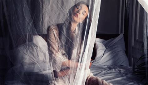 Decoding The MILF Mystique What Makes Men Obsessed Hi Boox