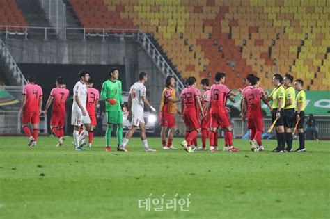 ‘권창훈 결승골 한국 레바논에 1 0 승리