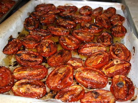 Slow Roasted Plum Tomatoes Recipe