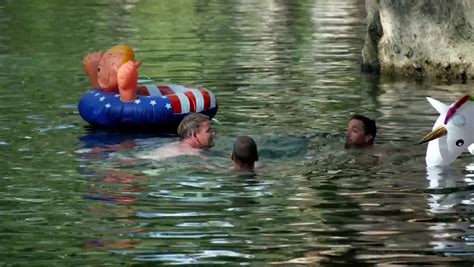 AusCAPS Gino D Acampo Nude And Gordon Ramsay And Fred Sirieix Shirtless In Gordon Gino Fred