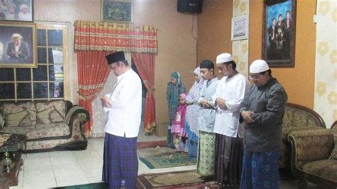 Bolehkah Sholat Idul Adha Sendirian Di Rumah Tanpa Khutbah Bacaan