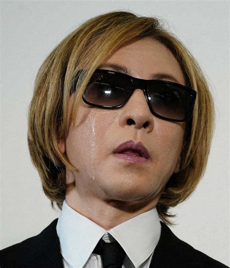 Yoshiさん告別式でyoshikiが見せた涙 「世界を獲ろう」思い背負って世界へ羽ばたく― スポニチ Sponichi Annex 芸能