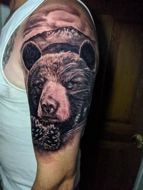 Bear tattoo | Bear tattoo, Portrait tattoo, Tattoos