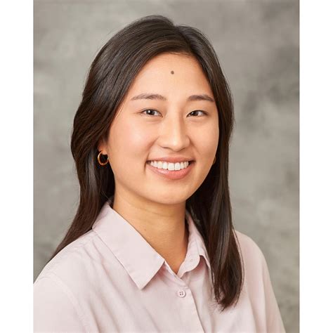 Dr Mindy Zeitz Chua MD Internal Medicine Seattle WA WebMD