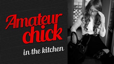 Amateur Chick In The Kitchen Whipped Cream And Dildos VR Porn Video VRPorn