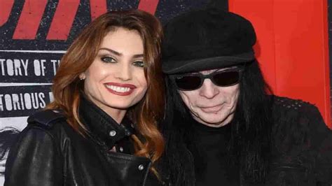 Has Mick Mars ever married? Who is Mick Mars wife? – The Republic Monitor