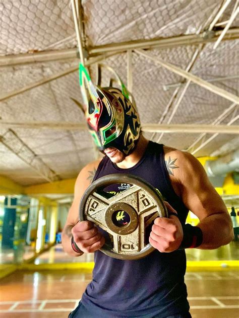 Professional wrestler Laredo Kid returns in Laredo weekend event
