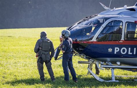 Jäger soll Bürgermeister getötet haben Grosseinsatz in Oberösterreich