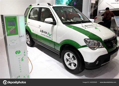 Zotye 5008 Seen Display 12Th Beijing International Automotive