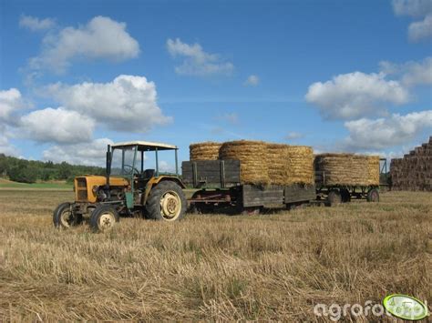 Foto Ciagnik Ursus C Przyczepy Id Galeria Rolnicza Agrofoto