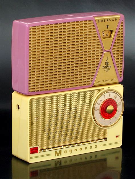 Vintage Retro Collections — 1st Gen Transistor Radios From A Site That Shows Radio Vintage