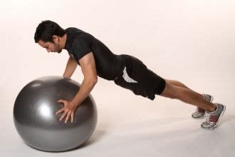 Fitball Press Up IBodz Online Personal Trainer Pilates Flexiones