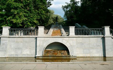 Aleksandr Vlasov Fountain In Gorki Park Moscow Photo By The