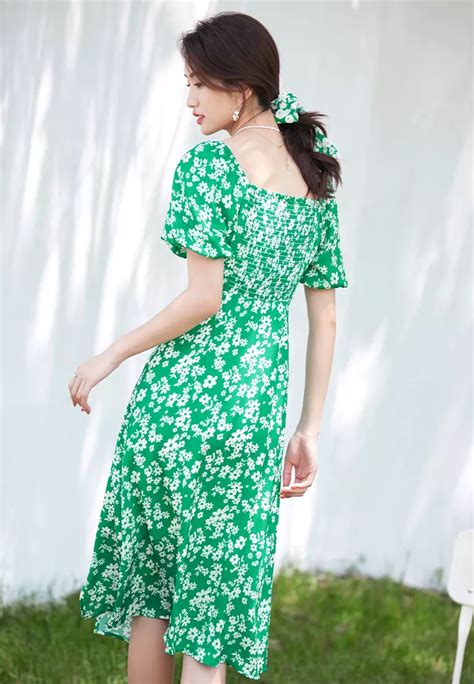 Buy Hopeshow Puff Sleeve Square Neck Floral Midi Dress With Split Hem