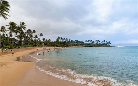 Napili Beach / Maui / Hawaii // World Beach Guide