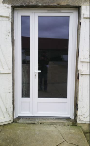 Porte fenêtre PVC GAMME PERFORMANCE Portes Fenêtres en PVC Fenêtres