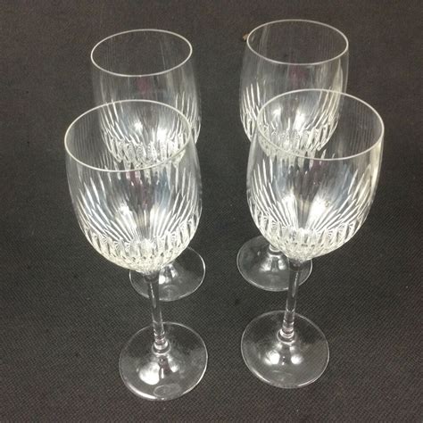 Wedgwood Vera Wang Set Of 4 Clear Chime 9 12 Wine Glasses Wedgwood