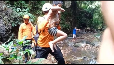 20 Jam Hilang Bocah 5 Tahun Ditemukan Jongkok Di Bantaran Sungai 1 Km