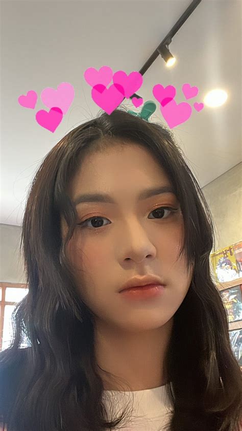 peminat  azizi  twitter azizi asadel instagram stories