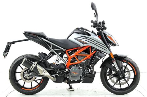 KTM 125 Duke ABS Bis 125 ccm Motorräder Moto Center Winterthur