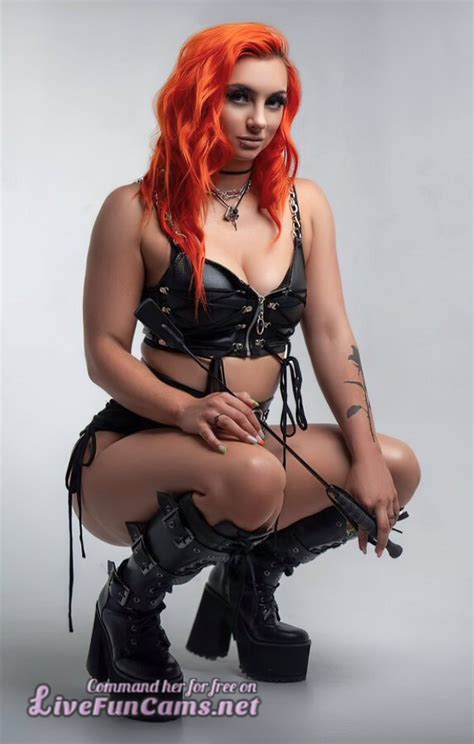 Sexy Amateur Asses 1 ShesFreaky