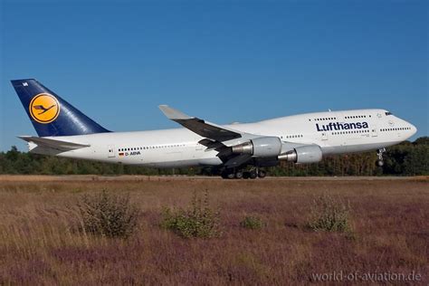 Lufthansa Mustert Ihre Erste Boeing 747 400 Aus