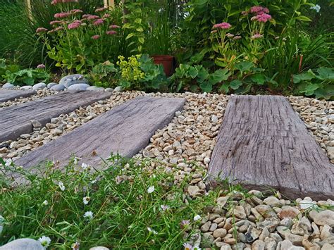 How To Lay A Stone Garden Edge At Richard Nichols Blog