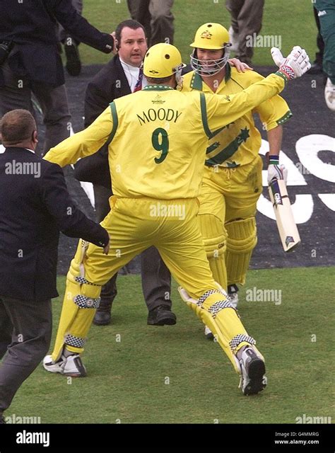 Australian Batsmen Steve Waugh Background And Tom Moody Celebrate