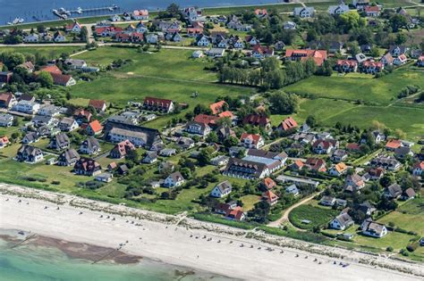 Insel Hiddensee Aus Der Vogelperspektive K Stenbereich Der Ostsee