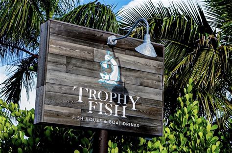 Trophy Fish – Fish House and Boat Drinks